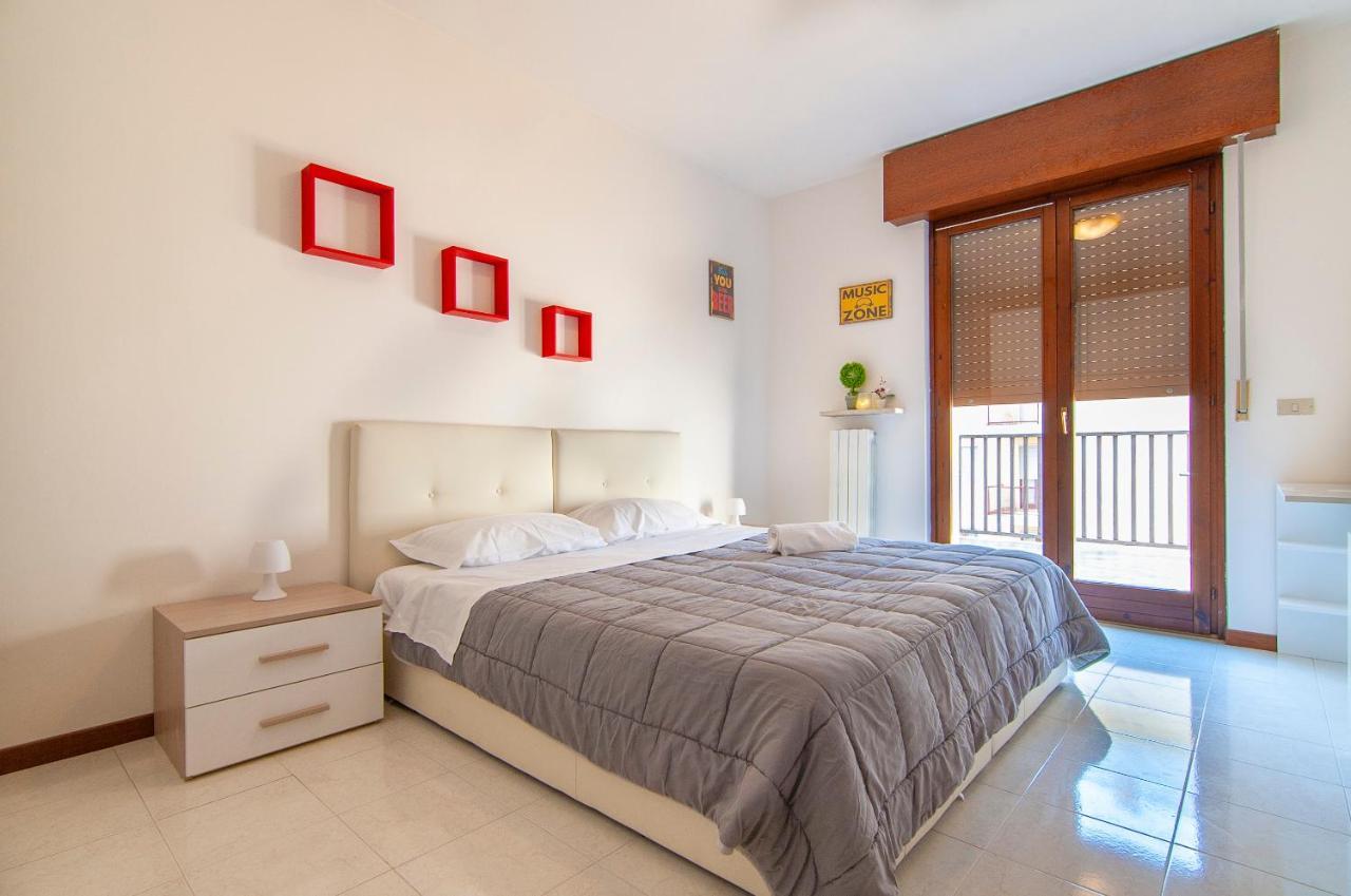 - Familyoasi Free Parking And Garden